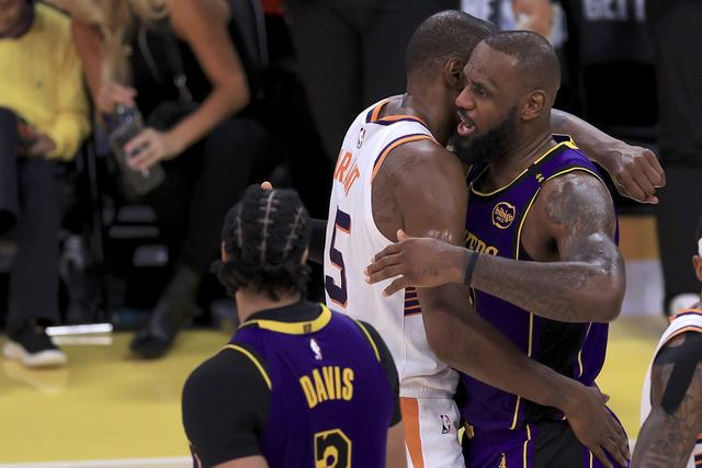 贾马尔, 美元, 恩比德