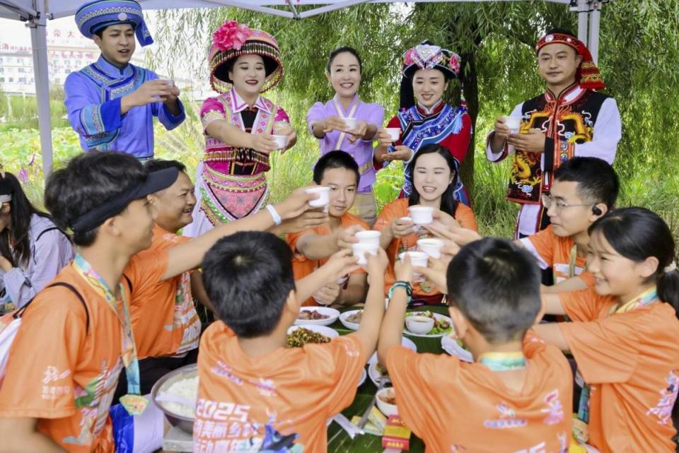 vUj, IUJnH vUj, IUJnH