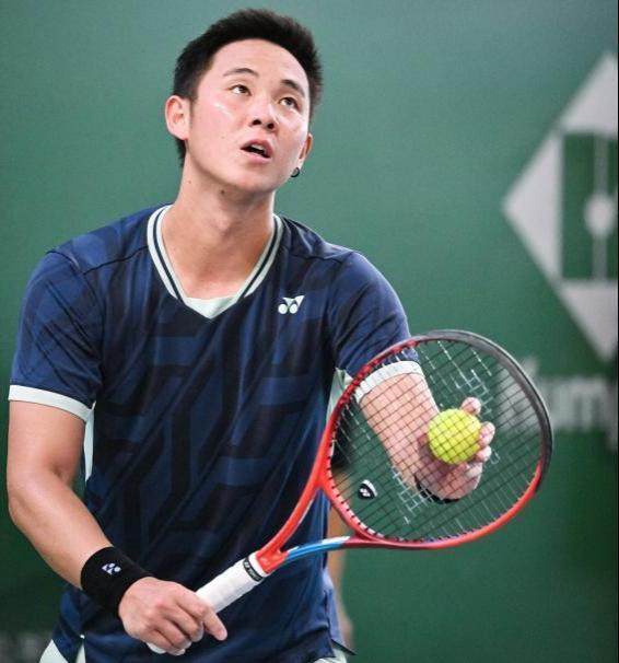 崔杰迎战赛, om, 的一发赢球 崔杰迎战赛, om, 的一发赢球